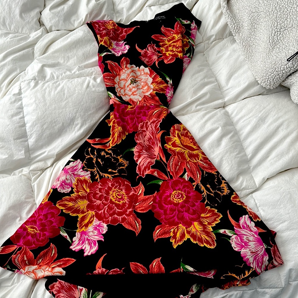 Selling bc I’m pregnant and it won’t fit me for a while